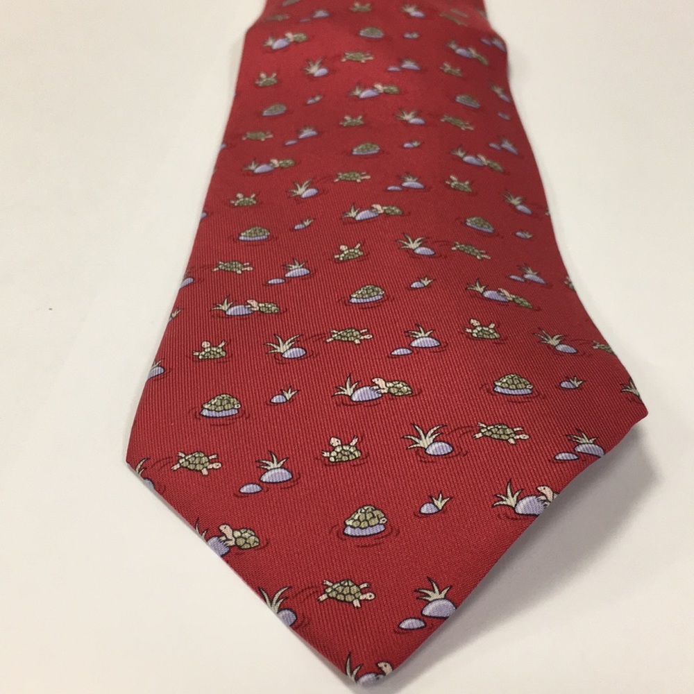 Vintage Hermès Tie. Turtle and Rock print